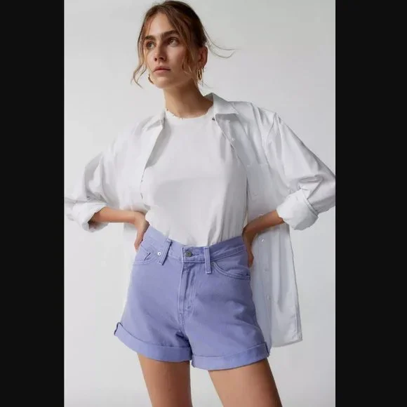 Levi’s ‘80s Rolled Mom Denim Short - Dusty Persian Violet 28" NWT - Picture 1 of 9